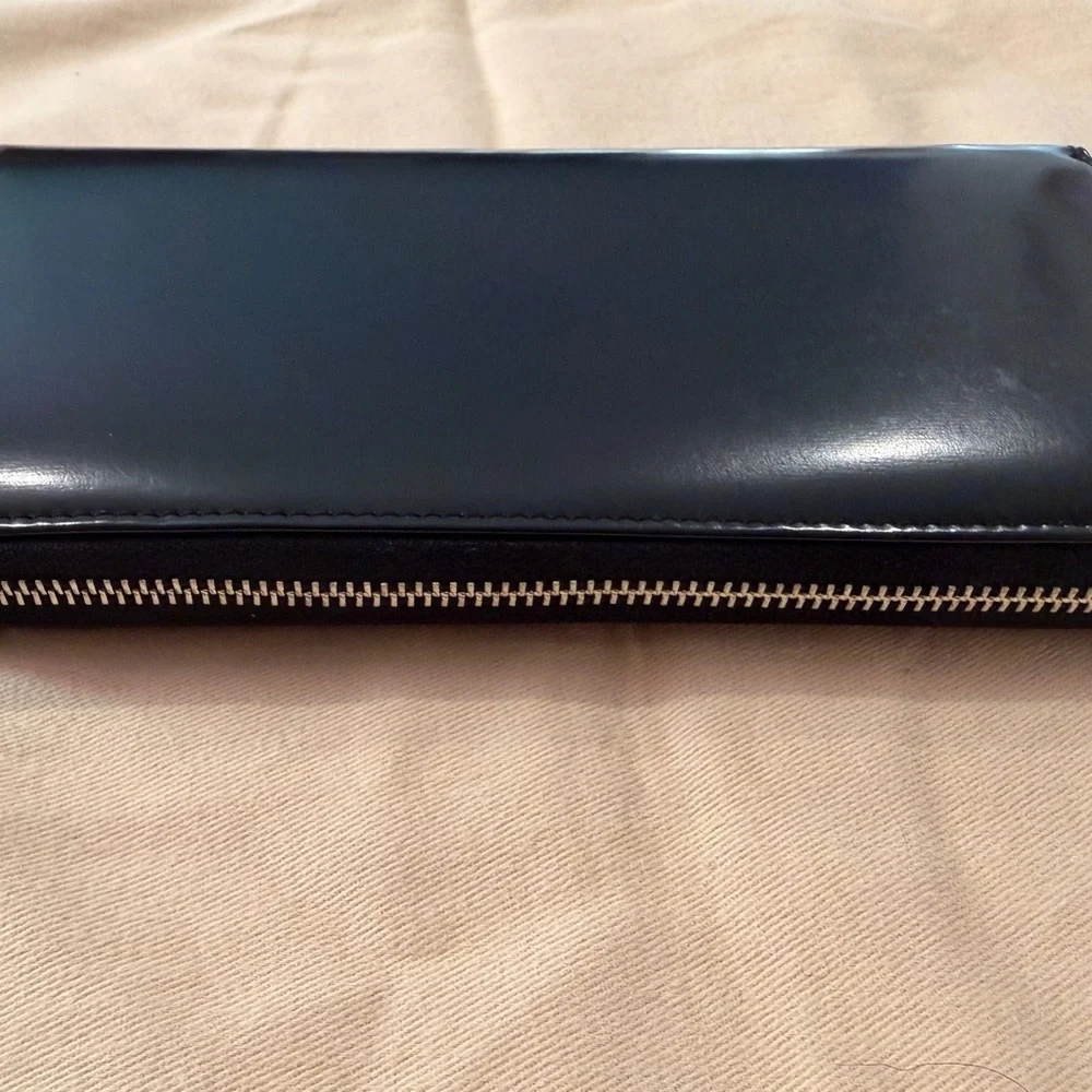Anya Hindmarch London Black Leather Zip Around Wallet 7.5” Continental Designer